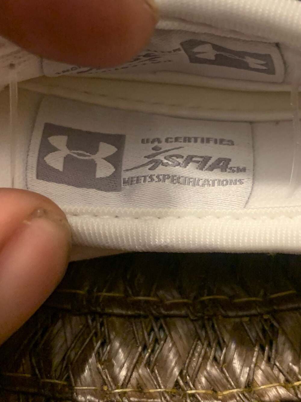Under Armour F5 Alter Ego Superman Youth Football Receiver Gloves White/Red - Picture 6 of 6